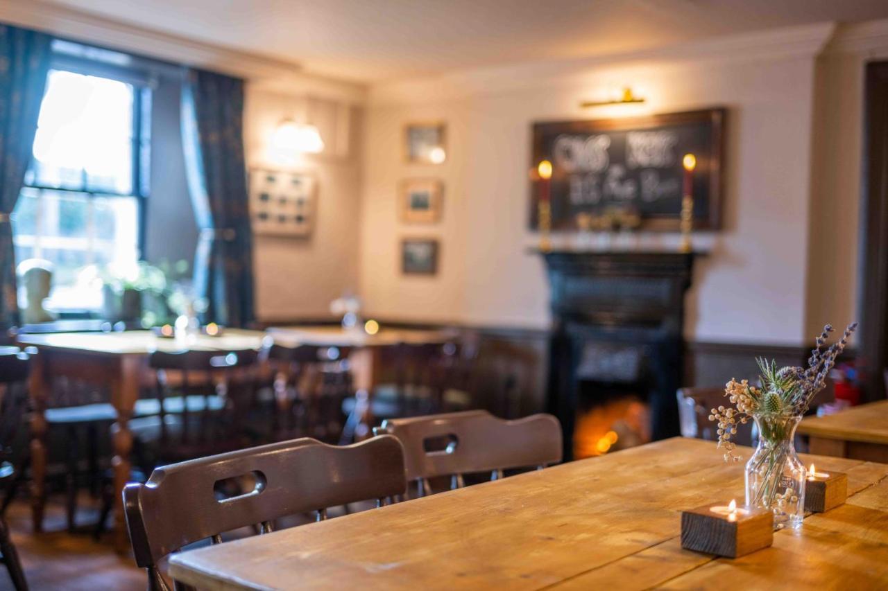 Cross Keys Inn Ettrickbridge Ettrickbridge End Экстерьер фото
